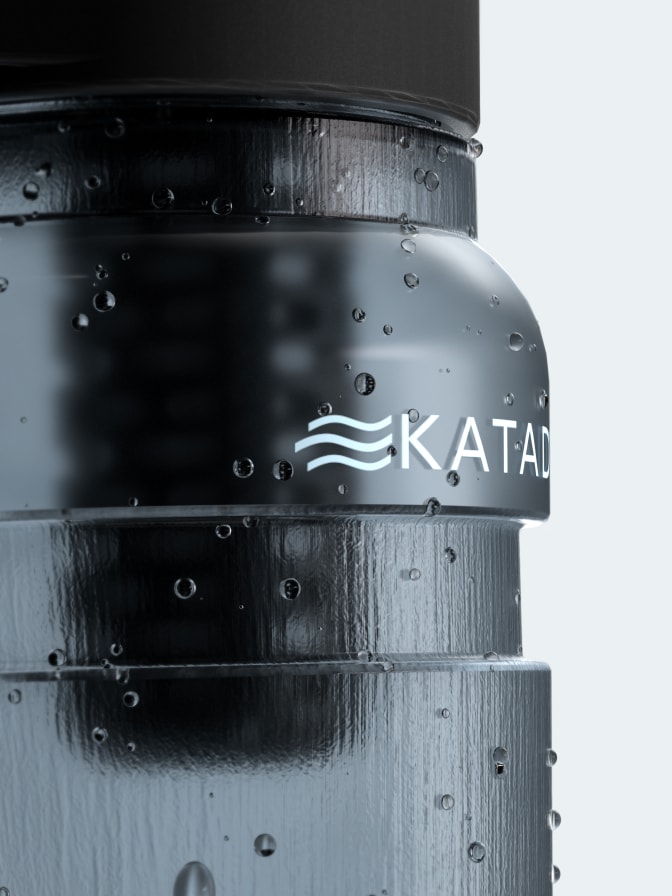 BeFree Water Filter Bottle close-up of the hollow fiber filter and activated carbon components